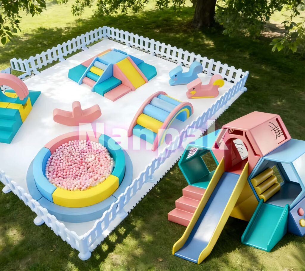 Krabbeln Klettern Peek Bee Climber Soft Play Set